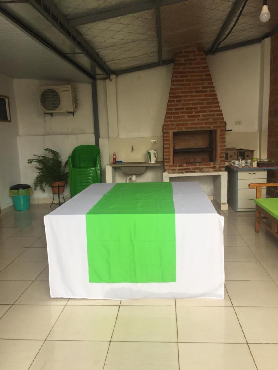 Helecho'S Hostal Hostel Encarnacion Exterior photo